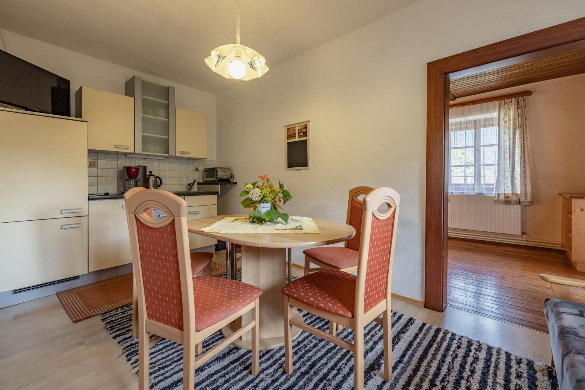 Lissis Bauernhof Appartments Gundersheim Ngoại thất bức ảnh