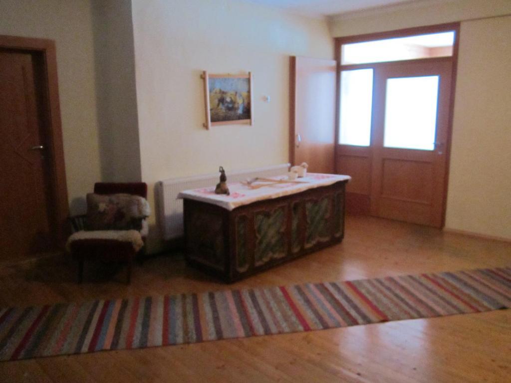 Lissis Bauernhof Appartments Gundersheim Ngoại thất bức ảnh